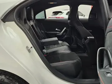 2023 Mercedes-Benz CLA с пробегом 2 429 км