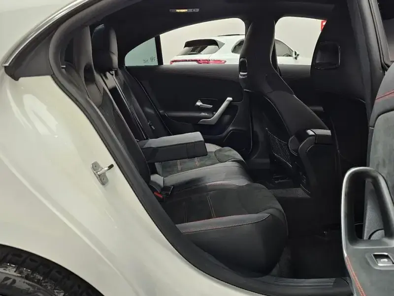 2023 Mercedes-Benz CLA с пробегом 2 429 км