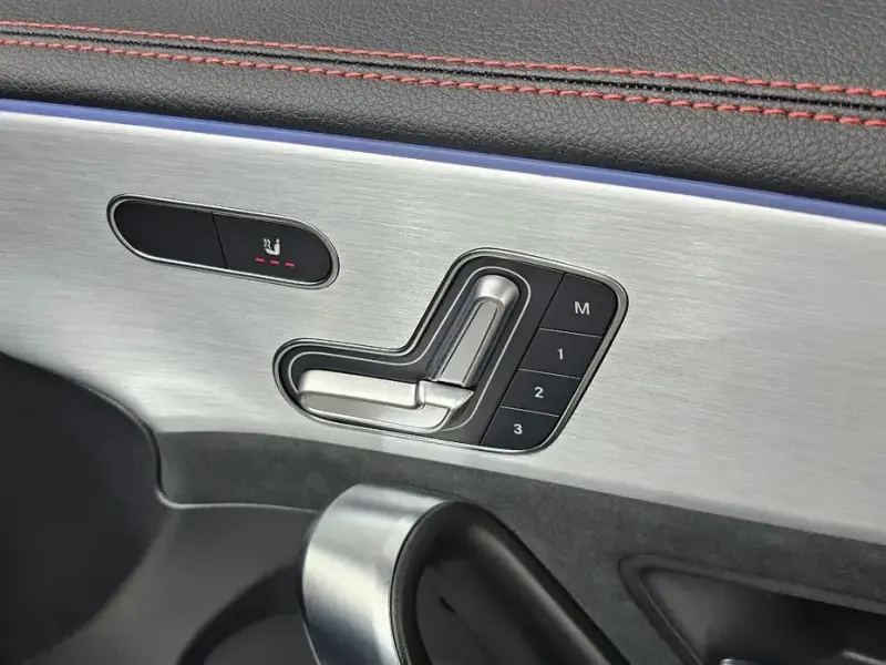 2023 Mercedes-Benz CLA с пробегом 2 429 км