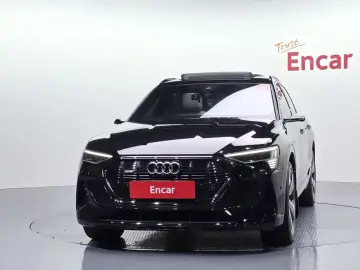 2021 Audi e-tron с пробегом 88 326 км