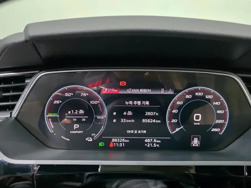 2021 Audi e-tron с пробегом 88 326 км