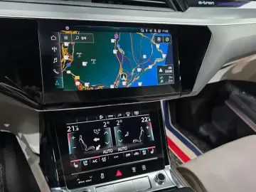2021 Audi e-tron с пробегом 88 326 км