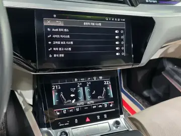 2021 Audi e-tron с пробегом 88 326 км
