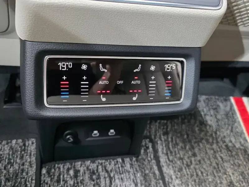 2021 Audi e-tron с пробегом 88 326 км