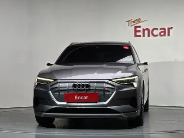 2021 Audi e-tron с пробегом 53 124 км