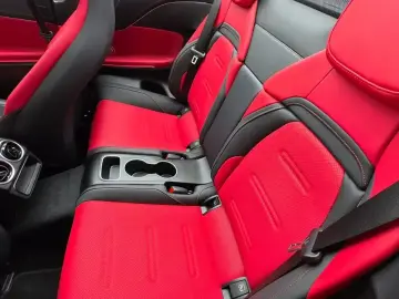 2025 Mercedes-Benz CLE с пробегом 4 556 км