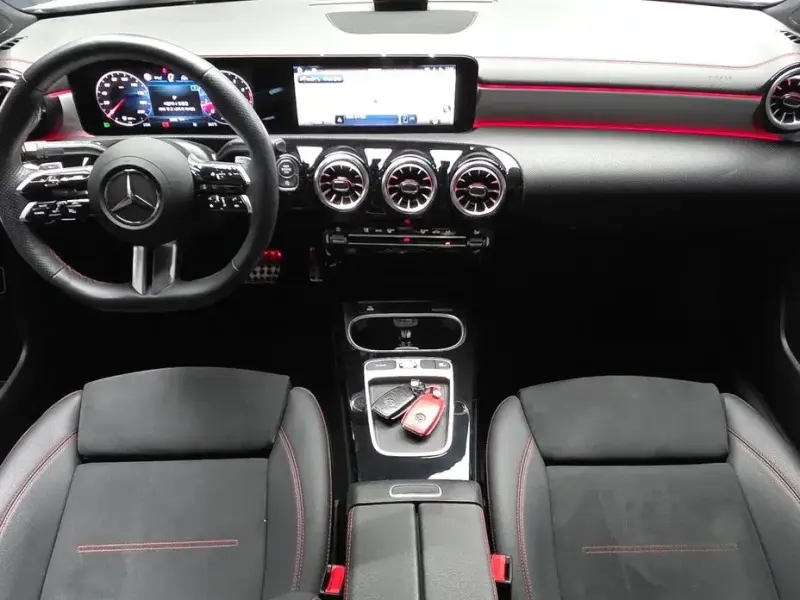 2025 Mercedes-Benz CLA с пробегом 23 813 км