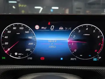 2025 Mercedes-Benz CLA с пробегом 23 813 км