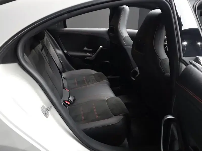 2025 Mercedes-Benz CLA с пробегом 23 813 км