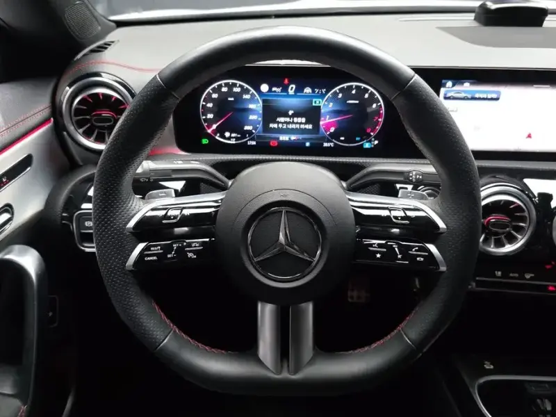 2025 Mercedes-Benz CLA с пробегом 23 813 км