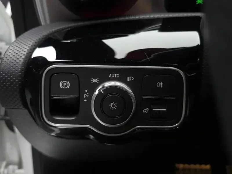 2025 Mercedes-Benz CLA с пробегом 23 813 км