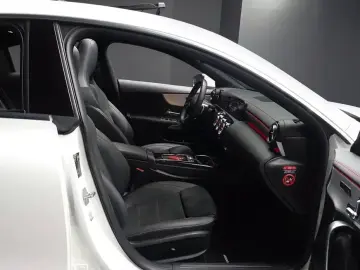 2025 Mercedes-Benz CLA с пробегом 23 813 км