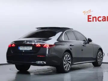 2024 Mercedes-Benz E-Класс с пробегом 46 609 км