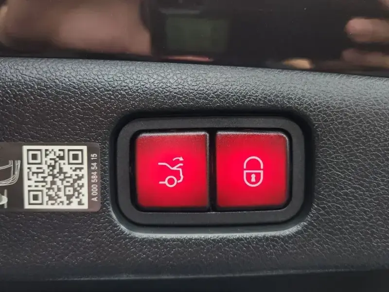 2024 Mercedes-Benz E-Класс с пробегом 46 609 км