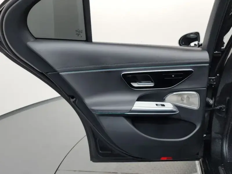 2024 Mercedes-Benz E-Класс с пробегом 46 609 км