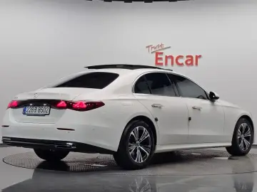 2024 Mercedes-Benz E-Класс с пробегом 15 090 км