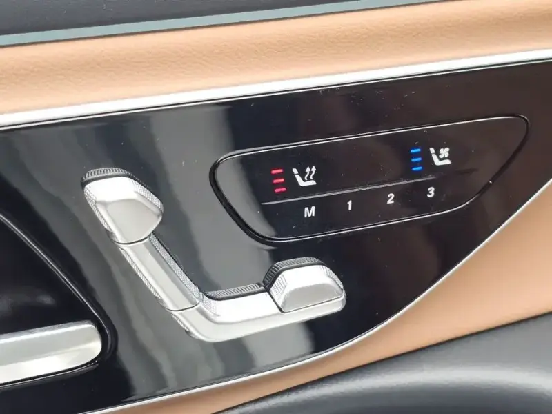 2024 Mercedes-Benz E-Класс с пробегом 15 090 км