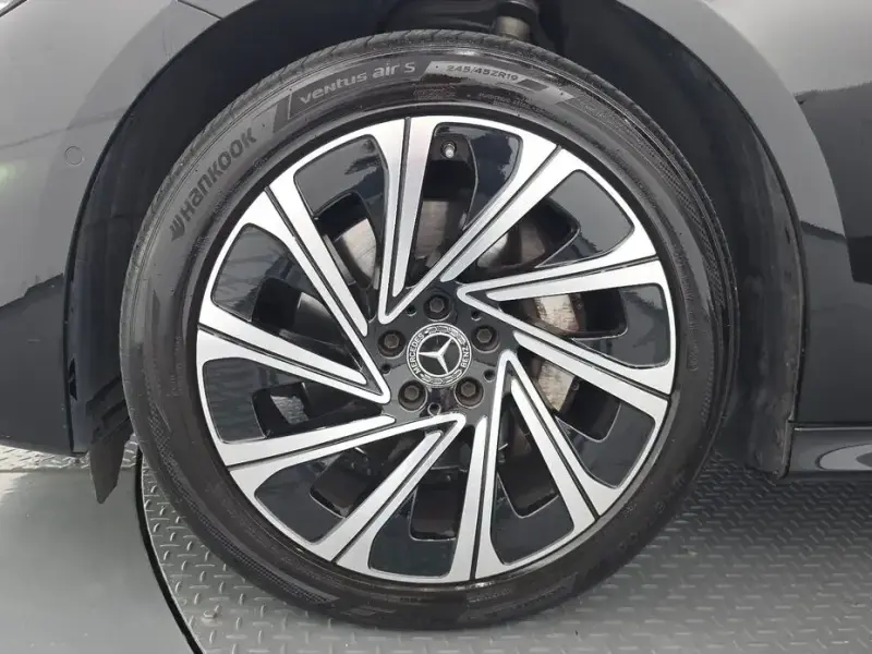 2024 Mercedes-Benz E-Класс с пробегом 59 929 км