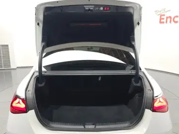 2024 Mercedes-Benz E-Класс с пробегом 15 090 км
