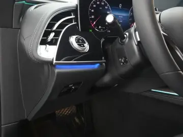 2025 Mercedes-Benz E-Класс с пробегом 1 434 км