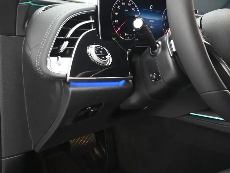 2025 Mercedes-Benz E-Класс с пробегом 1 434 км