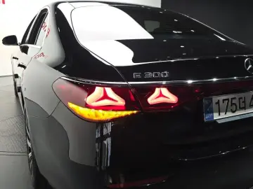 2025 Mercedes-Benz E-Класс с пробегом 1 434 км