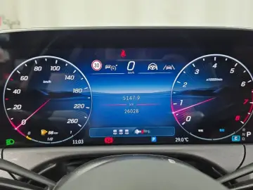 2025 Mercedes-Benz E-Класс с пробегом 26 028 км