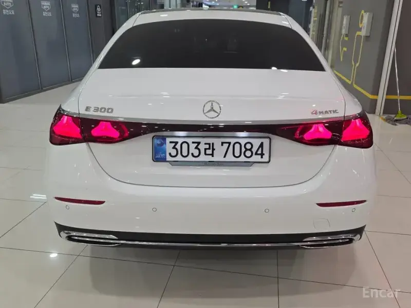 2025 Mercedes-Benz E-Класс с пробегом 7 861 км