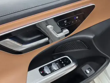 2025 Mercedes-Benz E-Класс с пробегом 26 028 км