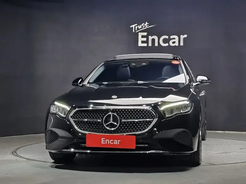 2025 Mercedes-Benz E-Класс с пробегом 11 717 км