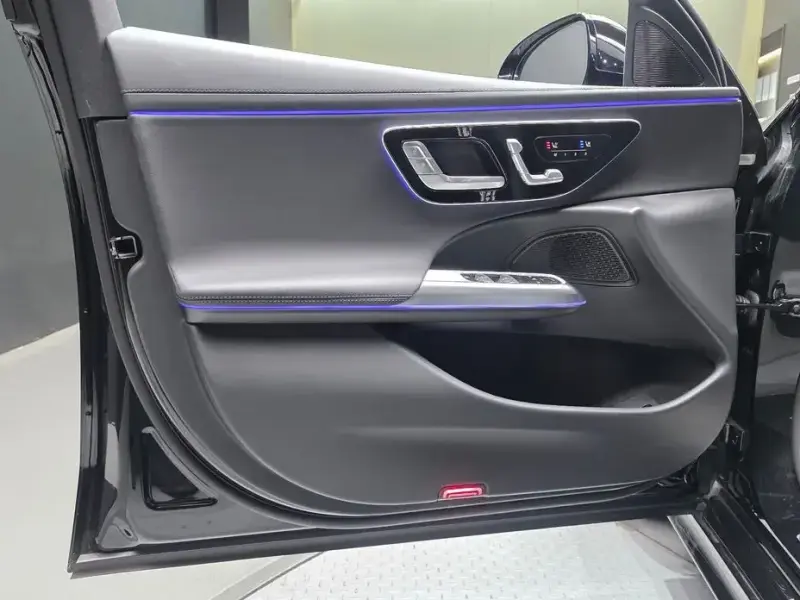 2025 Mercedes-Benz E-Класс с пробегом 11 717 км