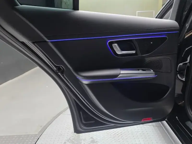 2025 Mercedes-Benz E-Класс с пробегом 11 717 км
