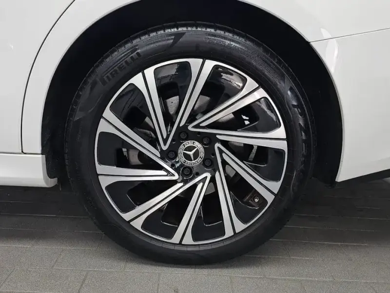 2024 Mercedes-Benz E-Класс с пробегом 38 750 км