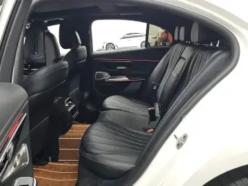 2024 Mercedes-Benz E-Класс с пробегом 38 750 км
