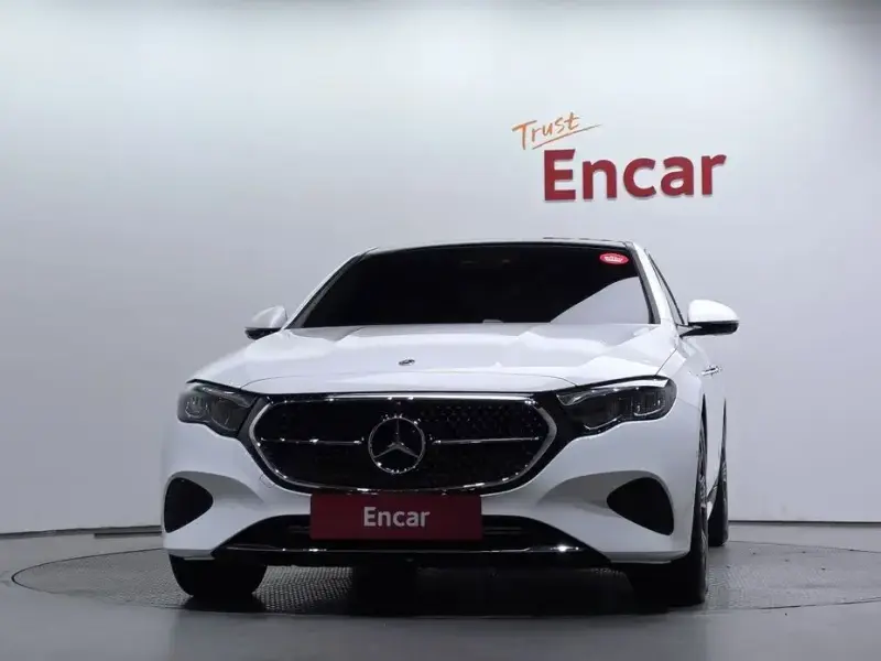 2025 Mercedes-Benz E-Класс с пробегом 4 535 км