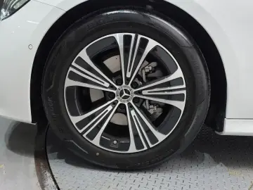 2025 Mercedes-Benz E-Класс с пробегом 4 535 км