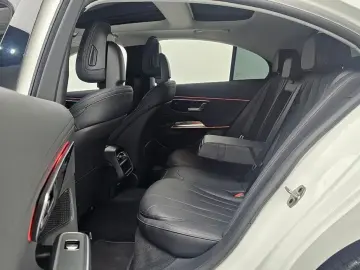 2025 Mercedes-Benz E-Класс с пробегом 4 535 км