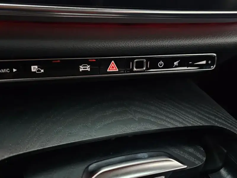 2025 Mercedes-Benz E-Класс с пробегом 4 535 км