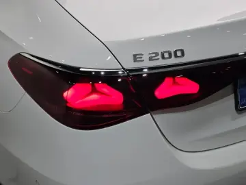 2025 Mercedes-Benz E-Класс с пробегом 4 535 км