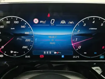 2025 Mercedes-Benz E-Класс с пробегом 9 641 км
