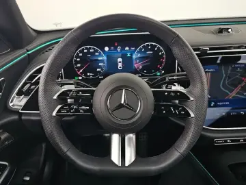 2025 Mercedes-Benz E-Класс с пробегом 9 641 км