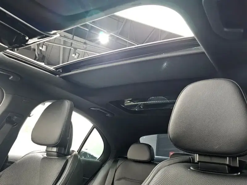 2025 Mercedes-Benz E-Класс с пробегом 9 641 км