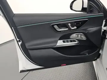 2025 Mercedes-Benz E-Класс с пробегом 9 641 км