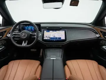 2025 Mercedes-Benz E-Класс с пробегом 78 км