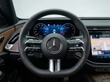 2025 Mercedes-Benz E-Класс с пробегом 78 км