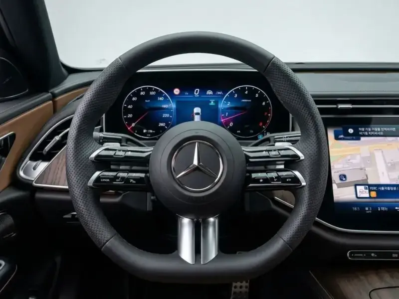 2025 Mercedes-Benz E-Класс с пробегом 78 км