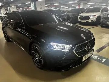 2025 Mercedes-Benz E-Класс с пробегом 4 040 км