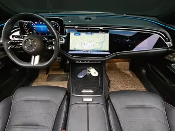 2024 Mercedes-Benz E-Класс с пробегом 29 729 км