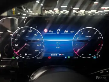 2025 Mercedes-Benz E-Класс с пробегом 4 040 км