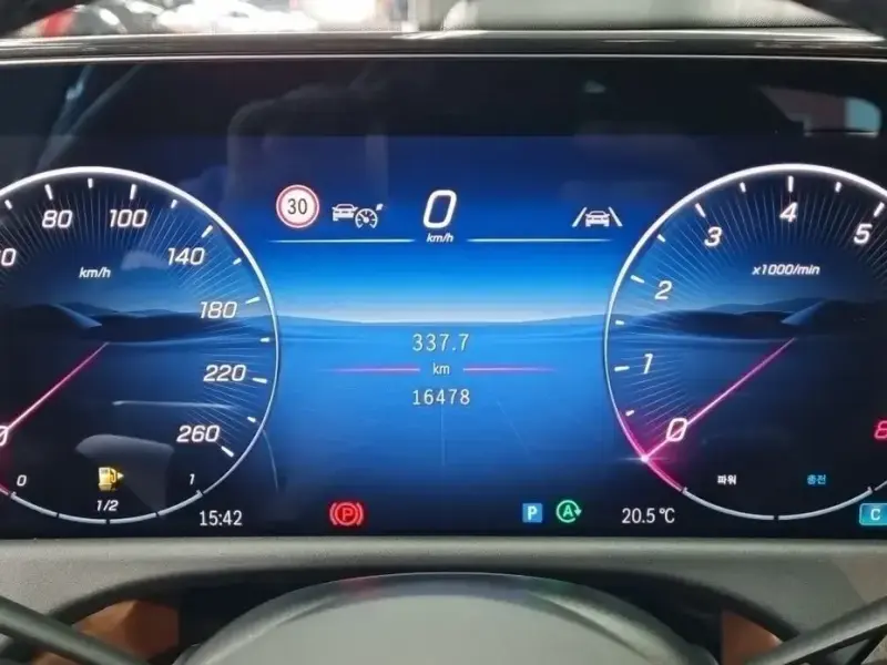 2024 Mercedes-Benz E-Класс с пробегом 16 478 км